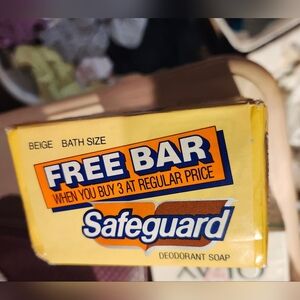 Safeguard New Old Stock Deoderant Soap 4 Bars 1986